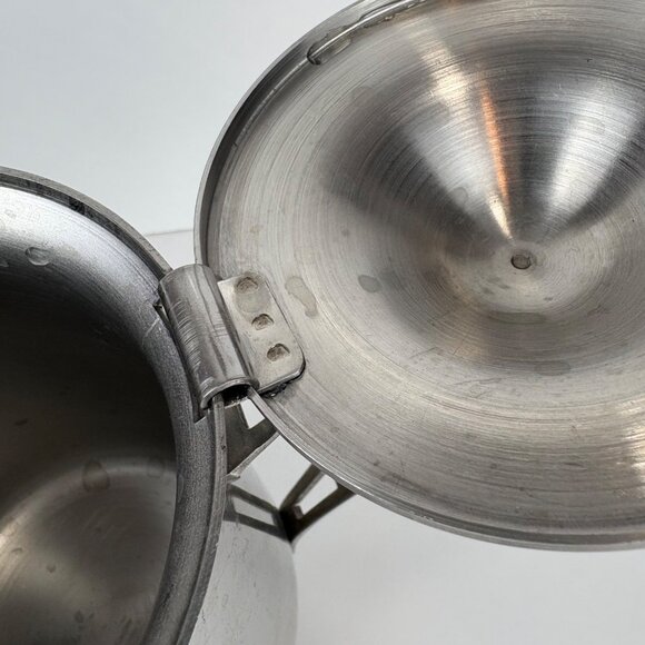 Oneida 18/8 Stainless Steel Coffee/Tea Pot Hinged Lid 8” Vintage Japan - Picture 9 of 10